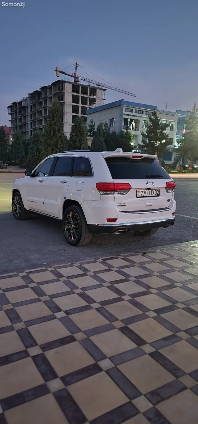 Jeep Grand Cherokee 2014 · 3.0 AT