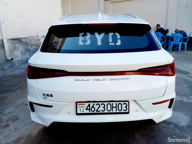 BYD E2 2023 · 2.2 AT