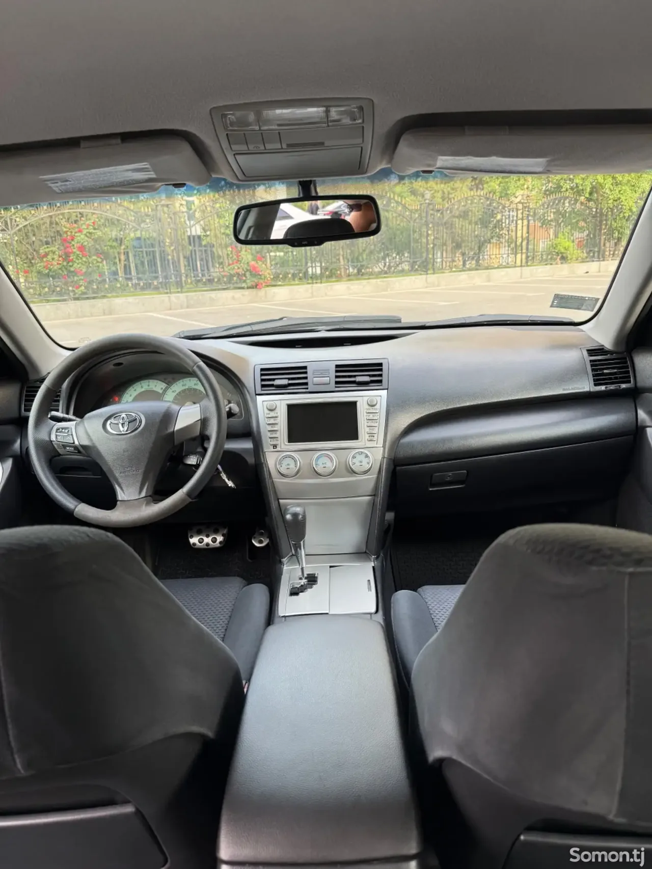 Toyota Camry 2010 · 2.5 AT