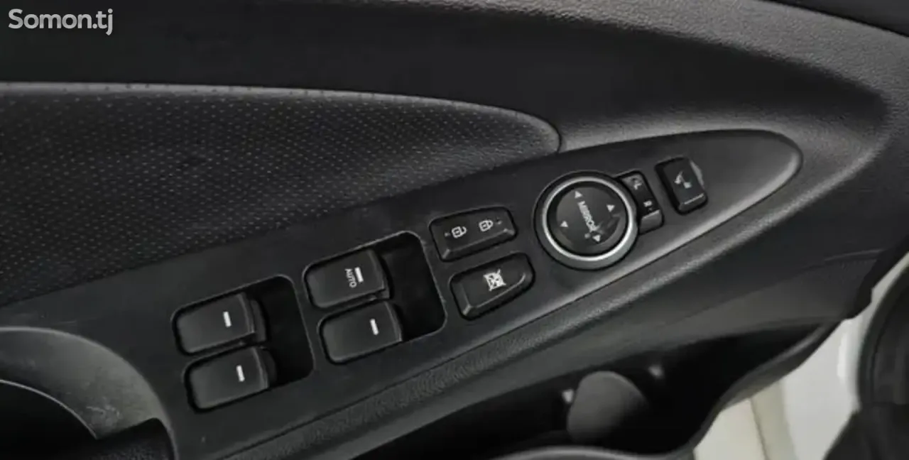 Hyundai Sonata 2014 · 2.0 AT