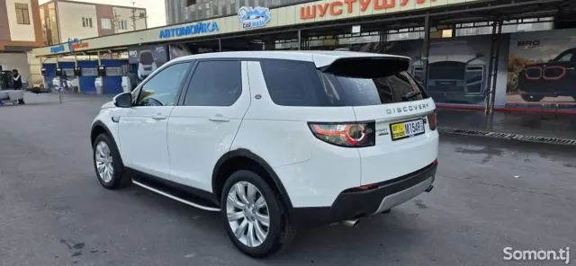 Land Rover Discovery 2016 · 2.0 AT