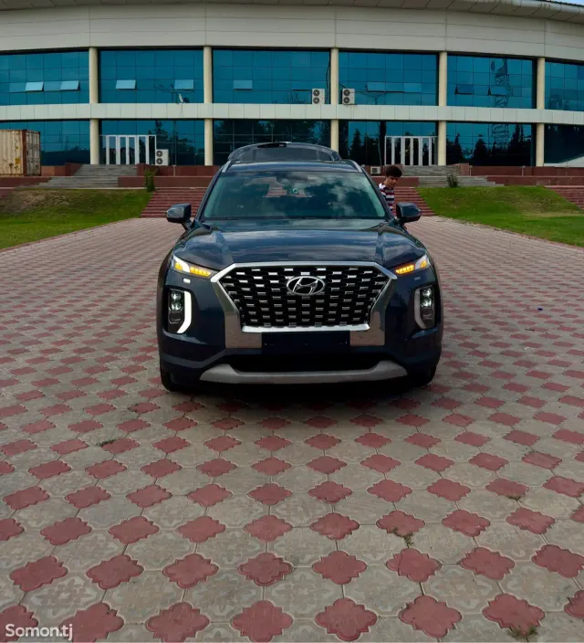 Hyundai Palisade 2019 · 2.2 AT