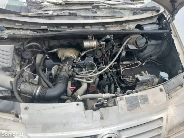 Volkswagen Sharan 1997 · 1.8 MT