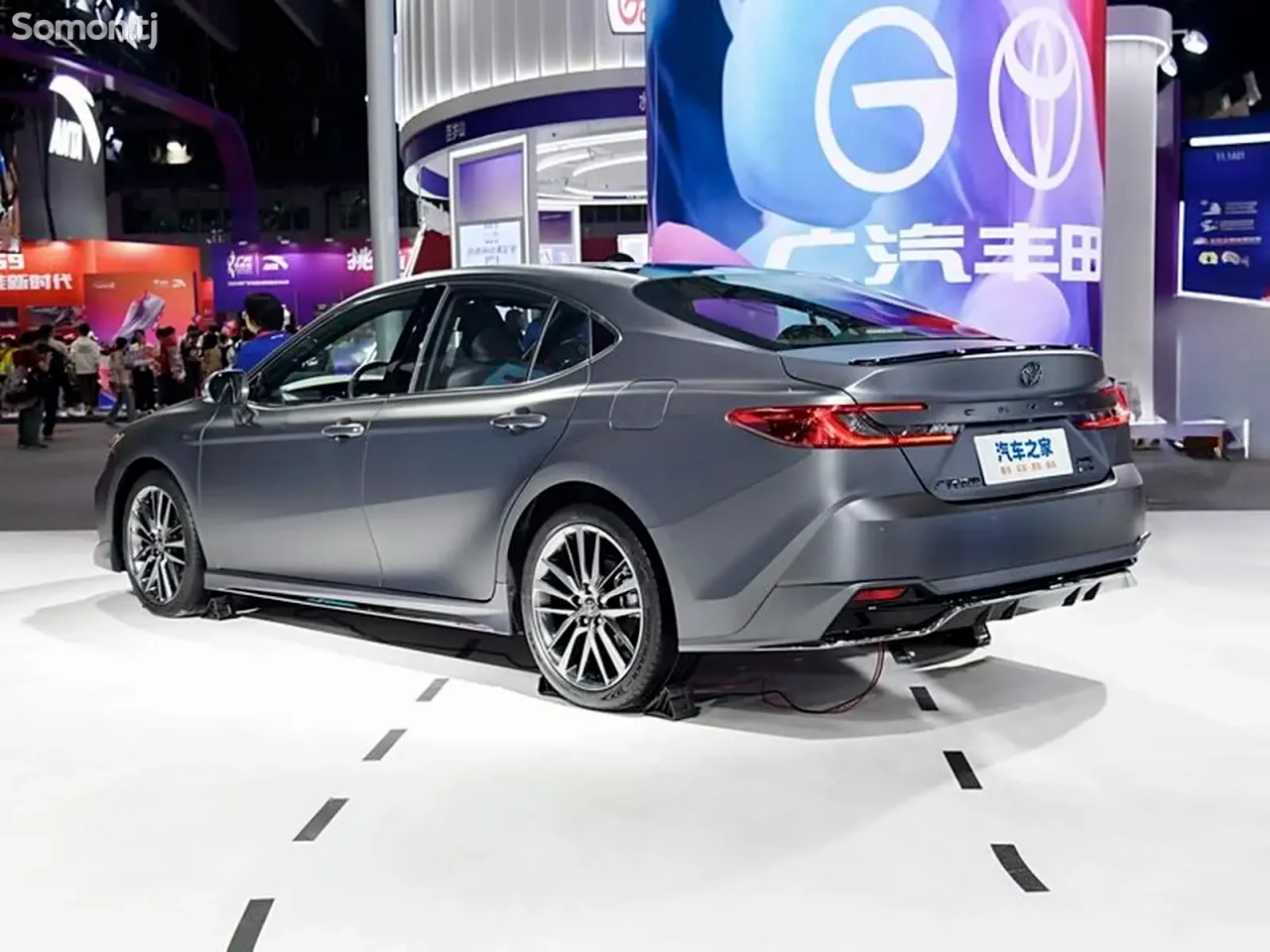 Toyota Camry 2026 · 2.0 AT