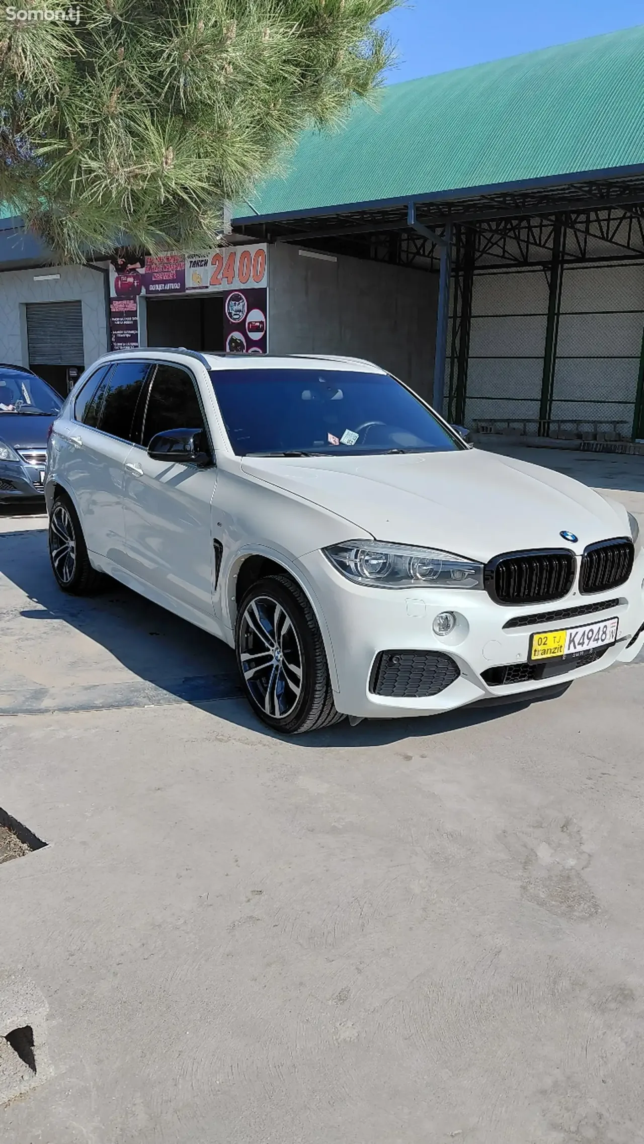 BMW X5 2015 · 3.0 AT