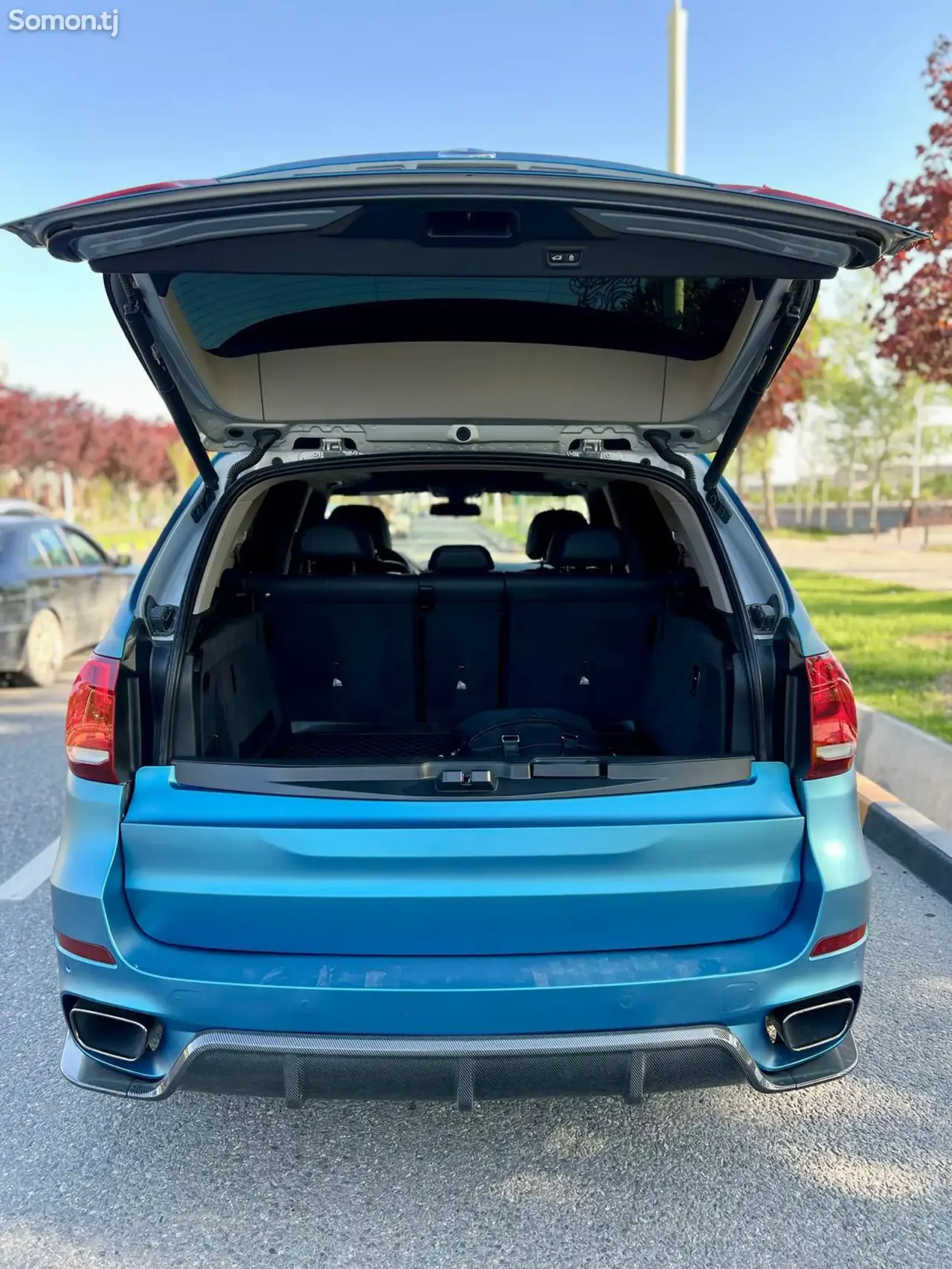 BMW X5 2016 · 3.0 AT