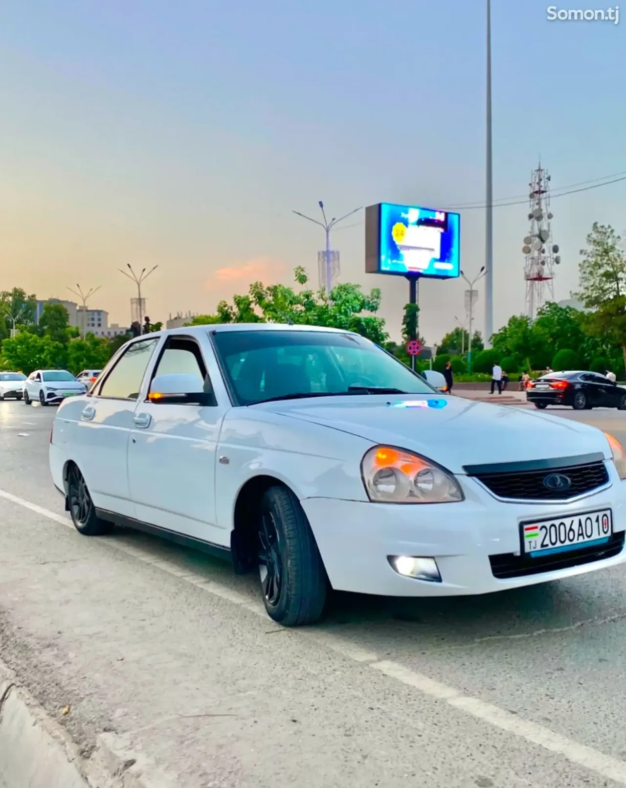 Lada (ВАЗ) Priora 2013 · 1.6 MT