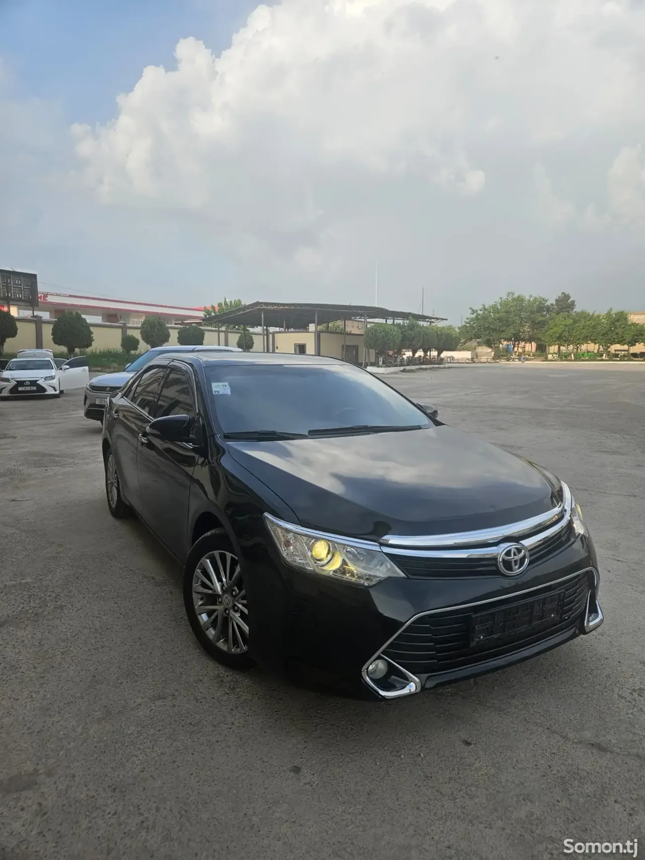 Toyota Camry 2016 · 2.0 AT