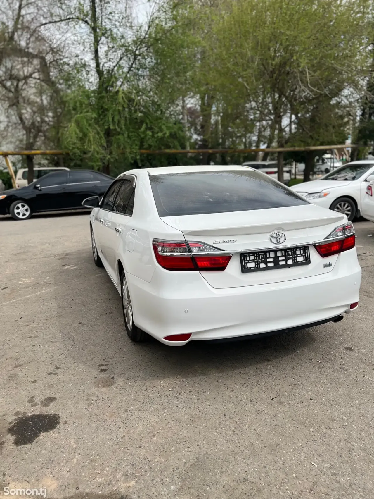 Toyota Camry 2016 · 2.5 AT