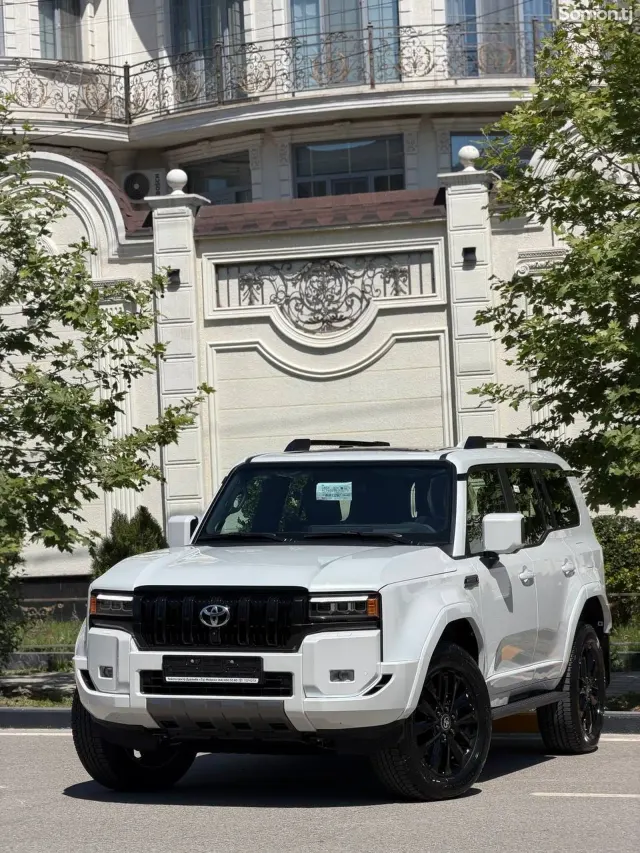 Toyota Land Cruiser Prado 2026 · 2.5 AT