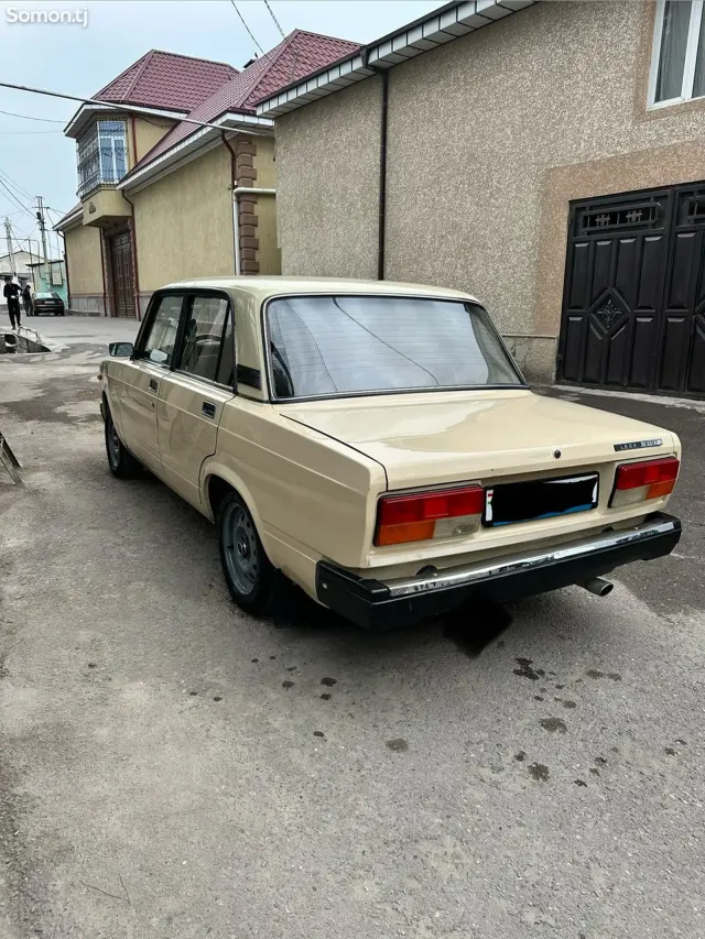 Lada (ВАЗ) 2107 1985 · 1.3 MT
