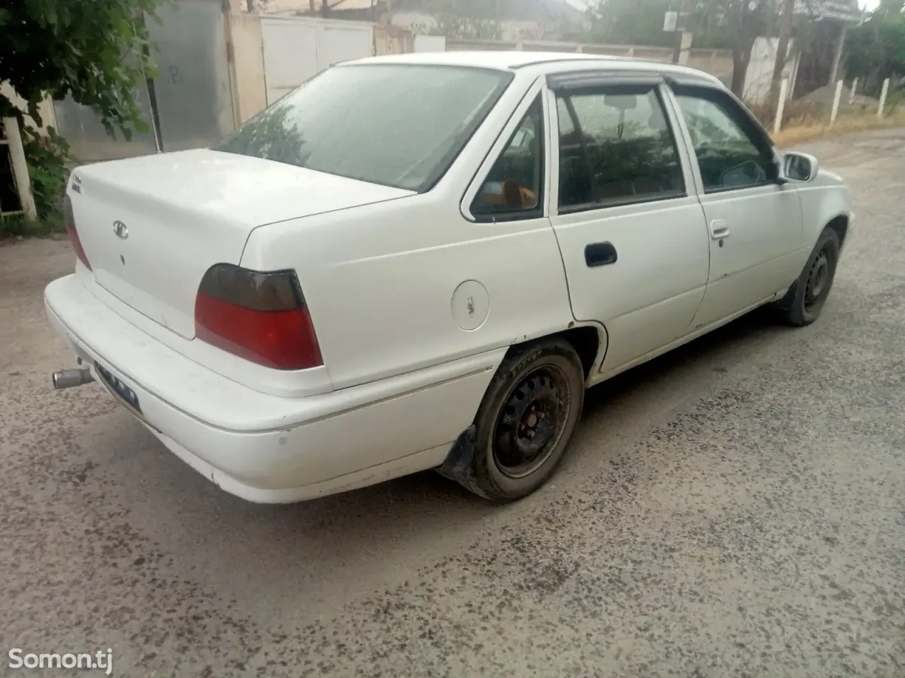 Daewoo Nexia 1996 · 1.6 MT