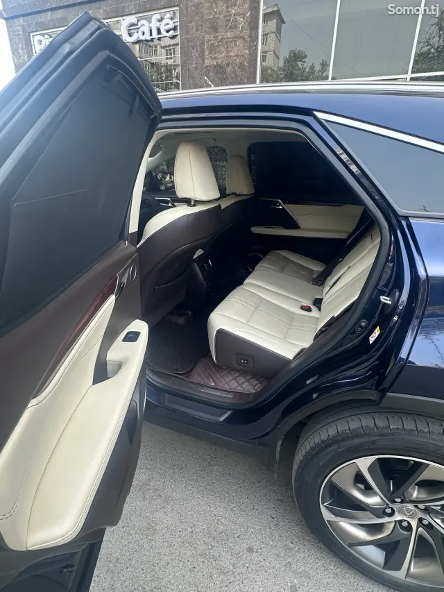 Lexus RX series 2019 · 4.5 AT