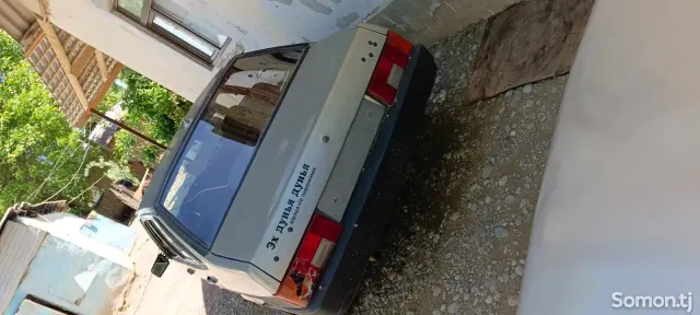 Lada (ВАЗ) 21099 2002 · 0.6 MT