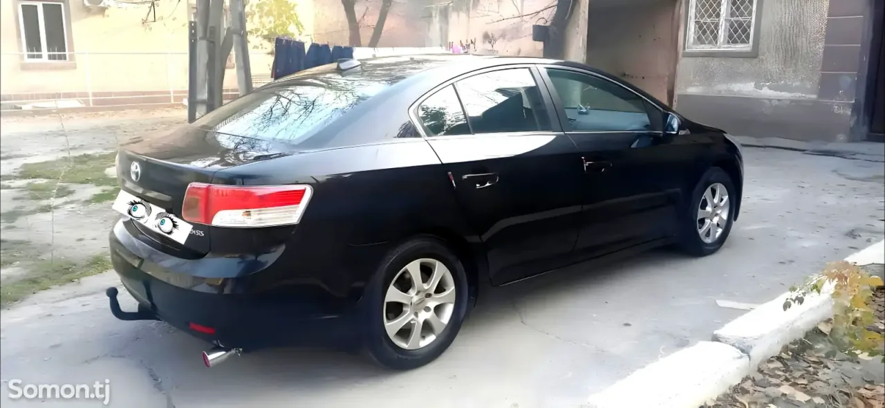 Toyota Avensis 2010 · 1.8 MT