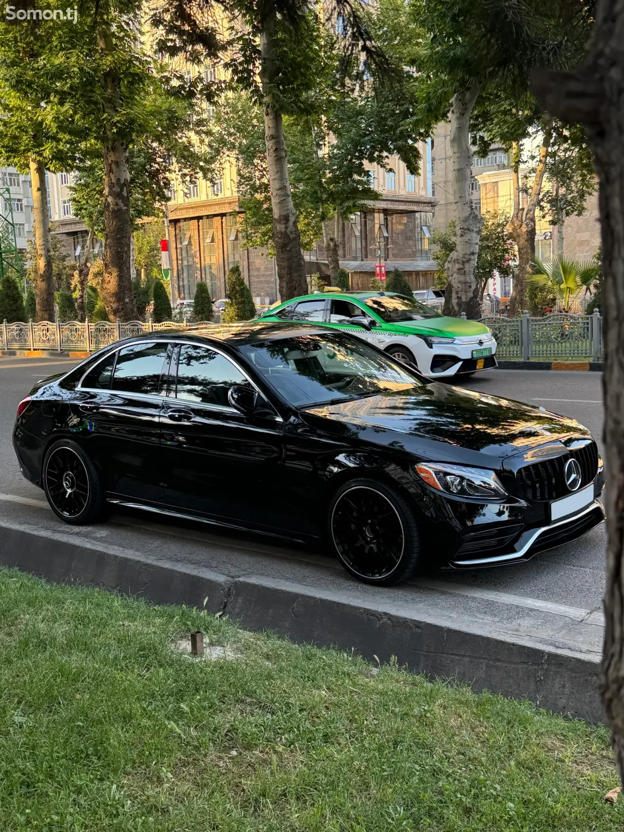 Mercedes-Benz C class 2016 · 2.0 AT