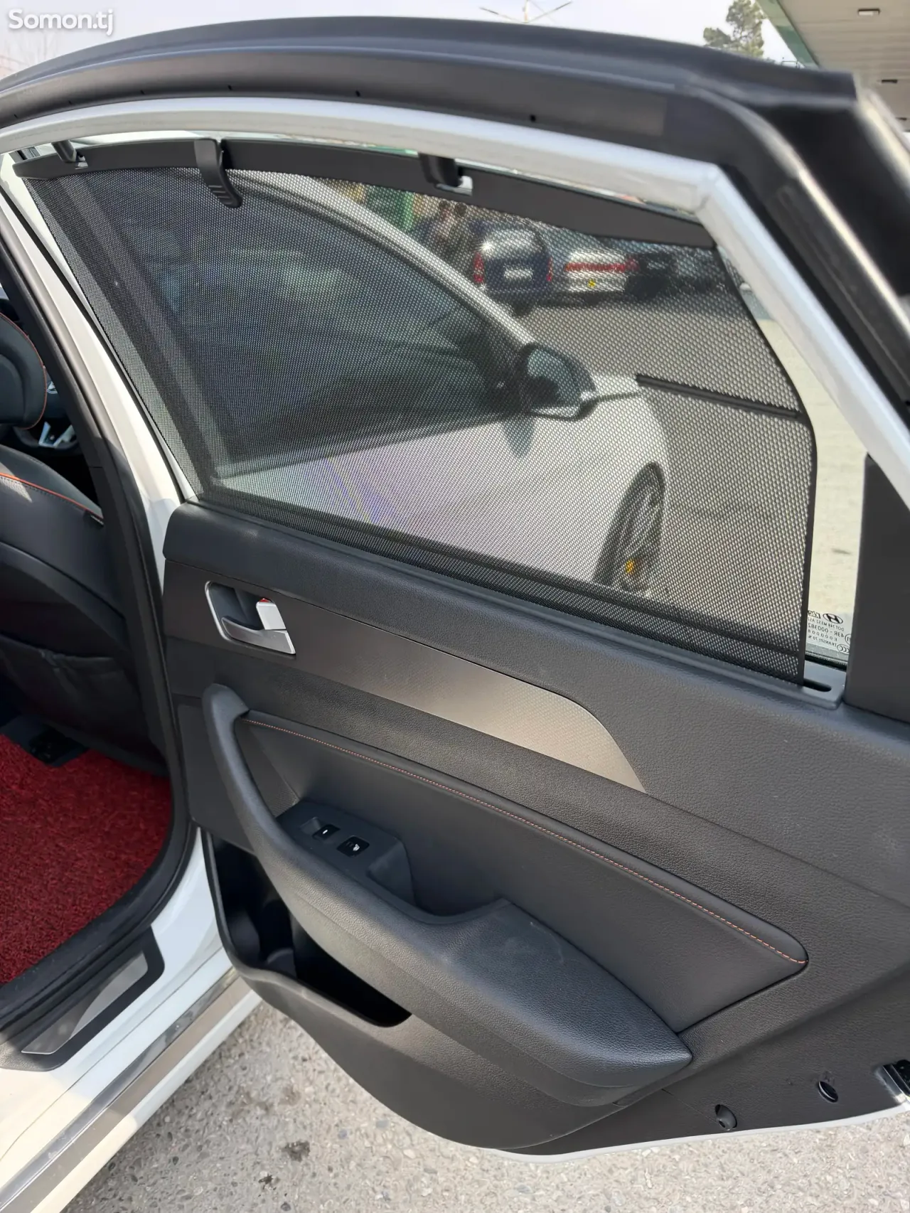 Hyundai Sonata 2015 · 2.0 AT