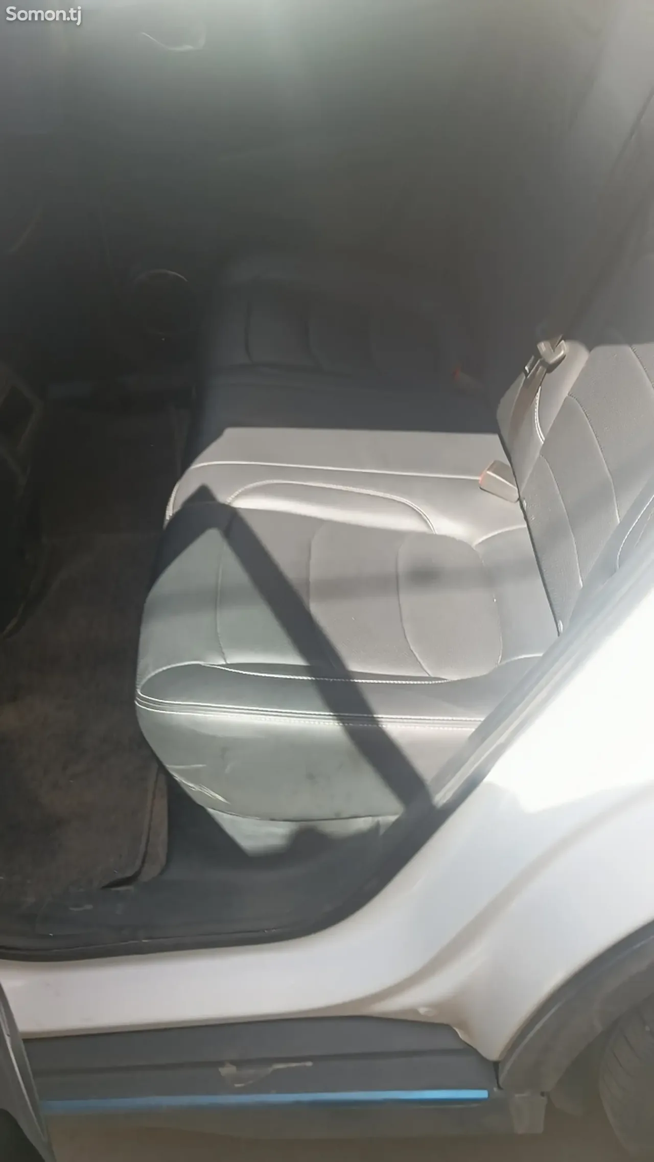 Dongfeng Landian E5 2024 · AT