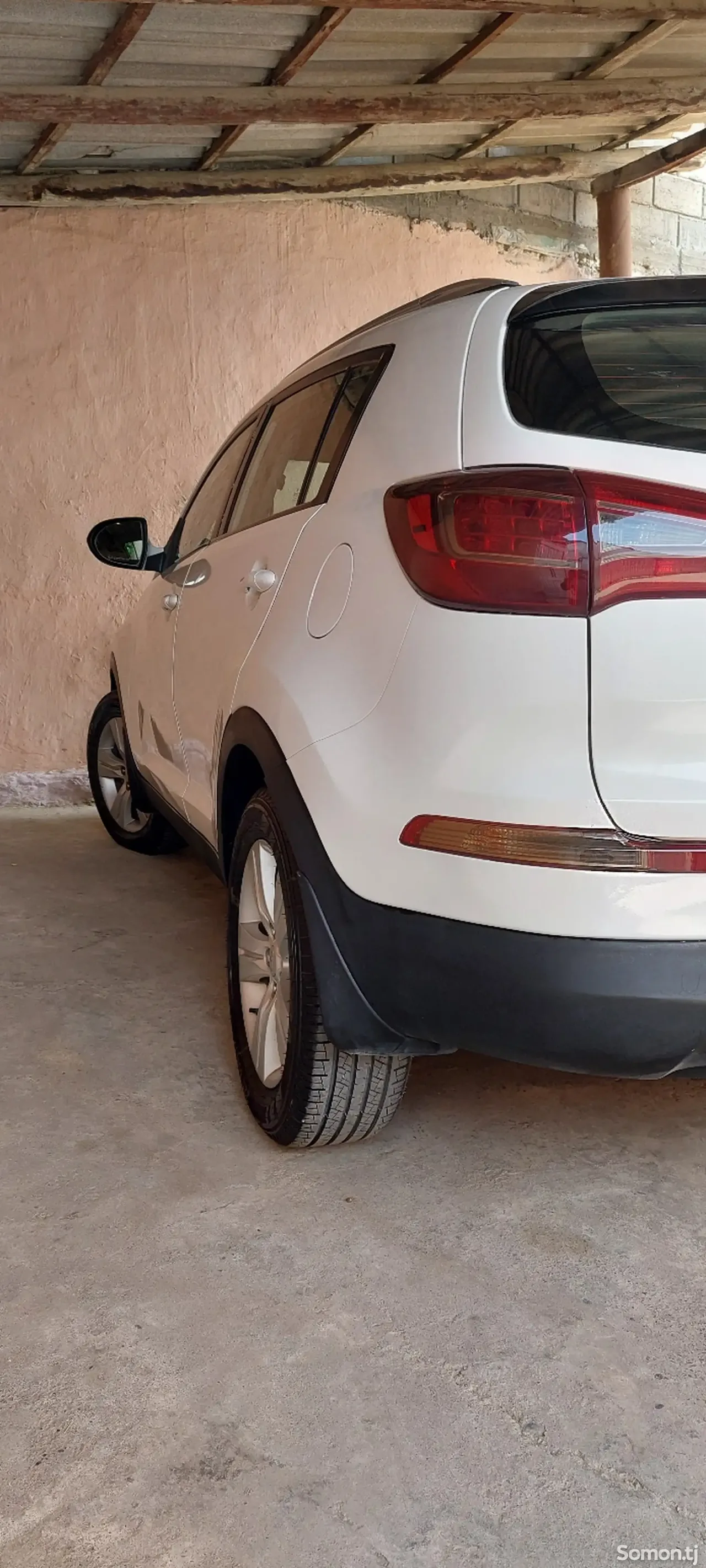 Kia Sportage 2011 · 2.0 AT