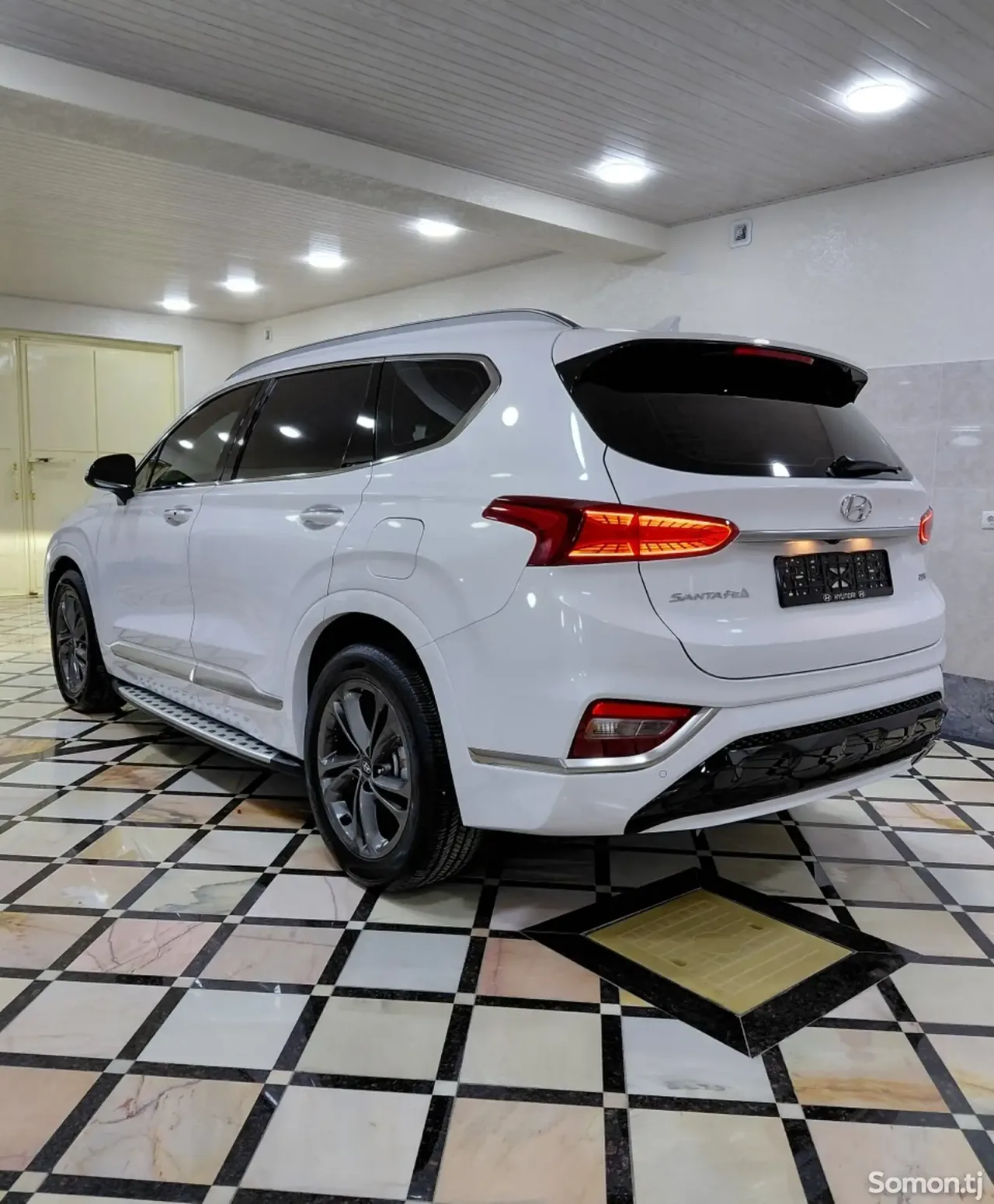 Hyundai Santa Fe 2018 · 2.2 AT