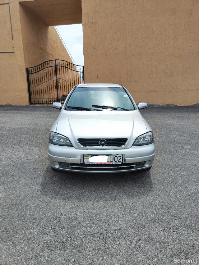 Opel Astra G 2003 · 1.6 MT
