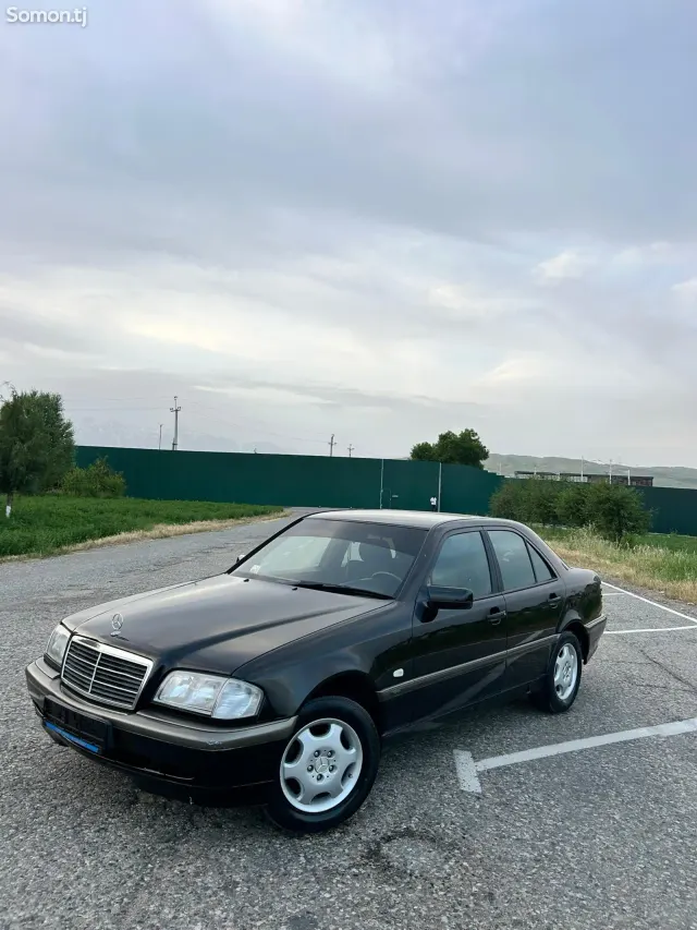Mercedes-Benz C class 1998 · 2.0 MT