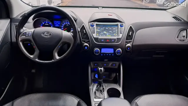 Hyundai Tucson 2014 · 2.0 AT