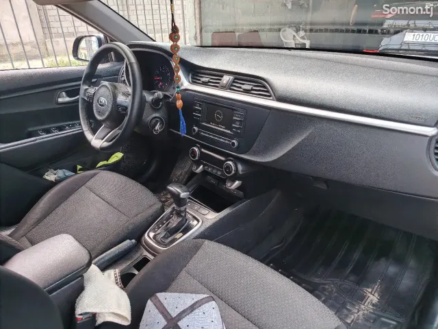 Kia Rio 2020 · 1.6 AT