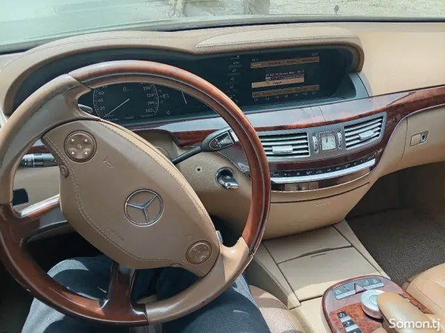 Mercedes-Benz S class 2008 · 3.5 AT