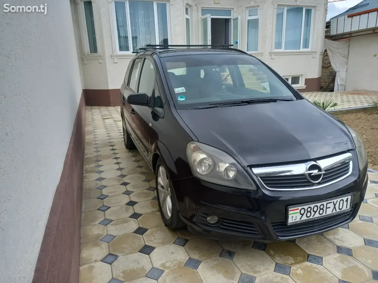 Opel Zafira 2007 · 1.9 MT