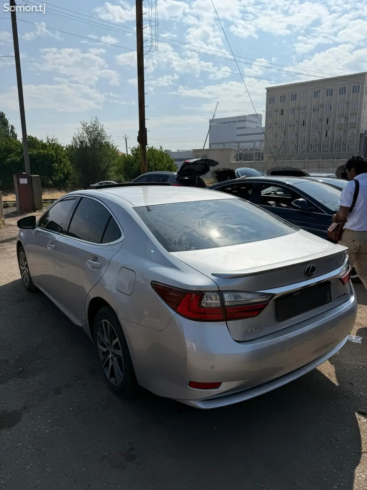Lexus ES series 2016 · 3.0 AT