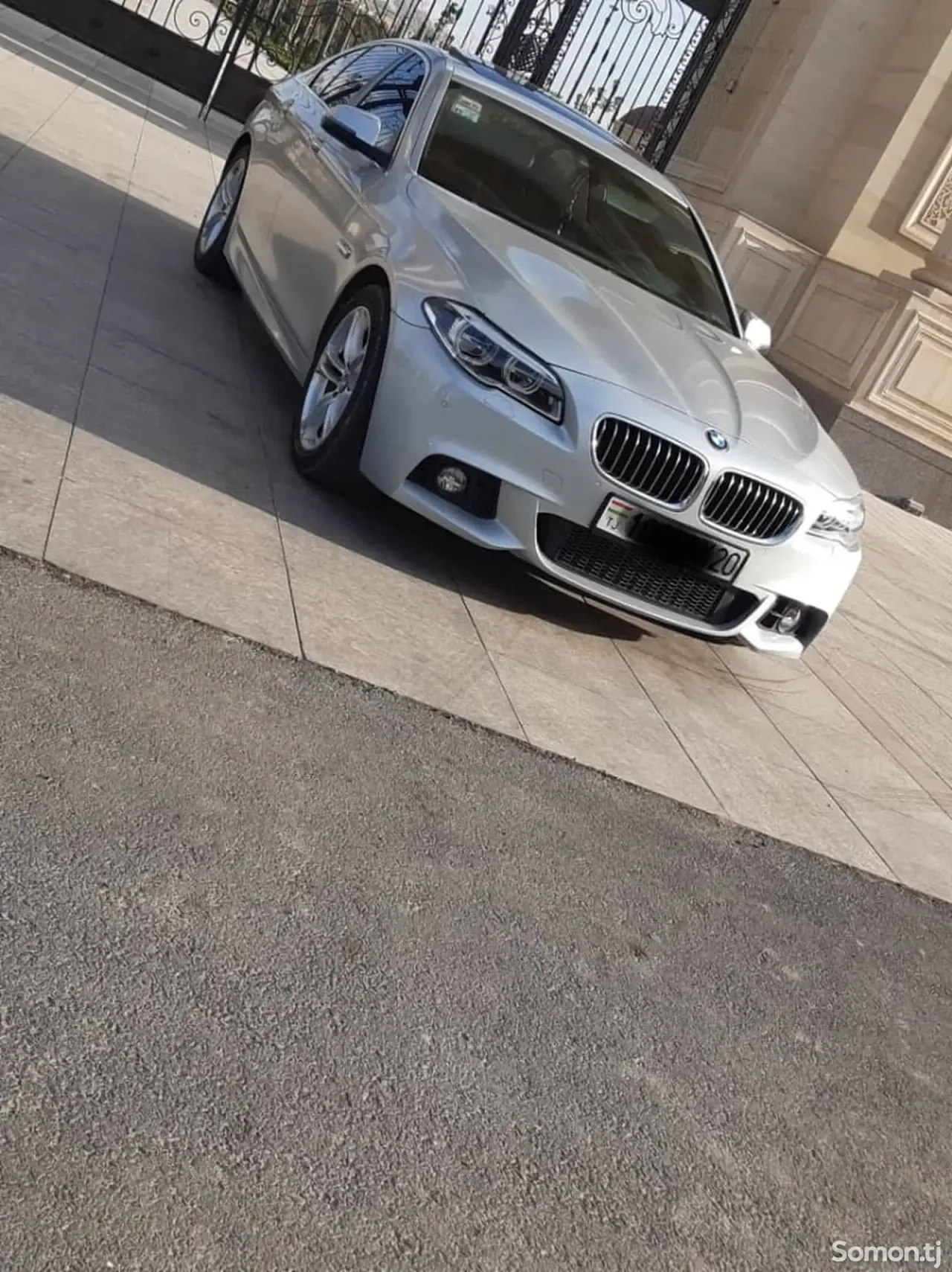 BMW 5 series 2014 · 2.0 AT