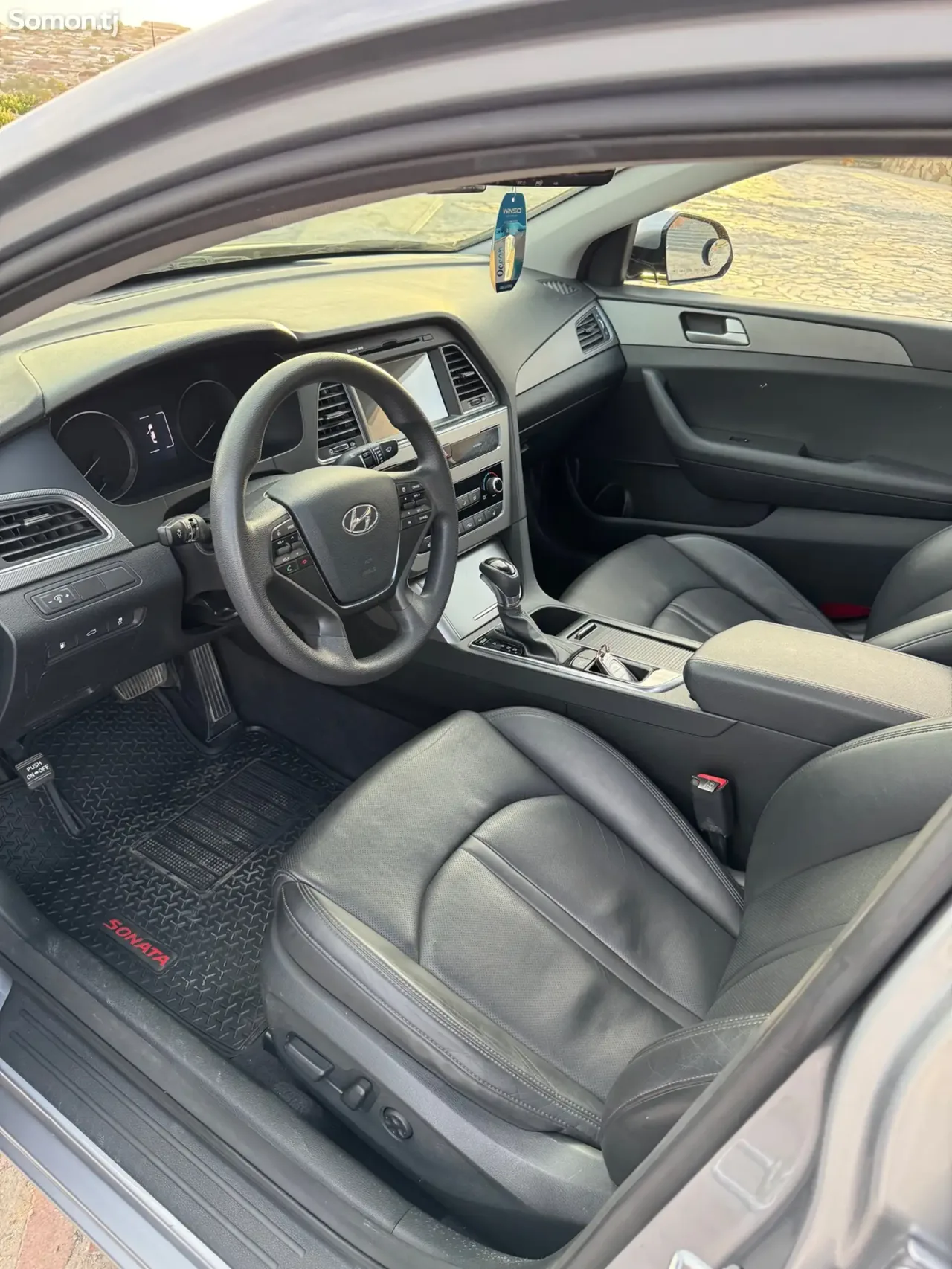 Hyundai Sonata 2014 · 2.4 AT