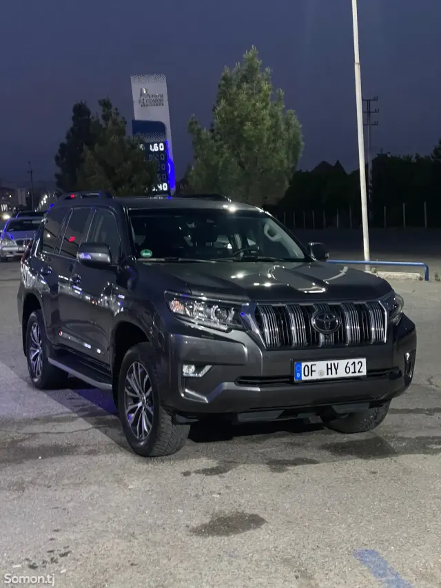Toyota Land Cruiser Prado 2020 · 3.0 AT