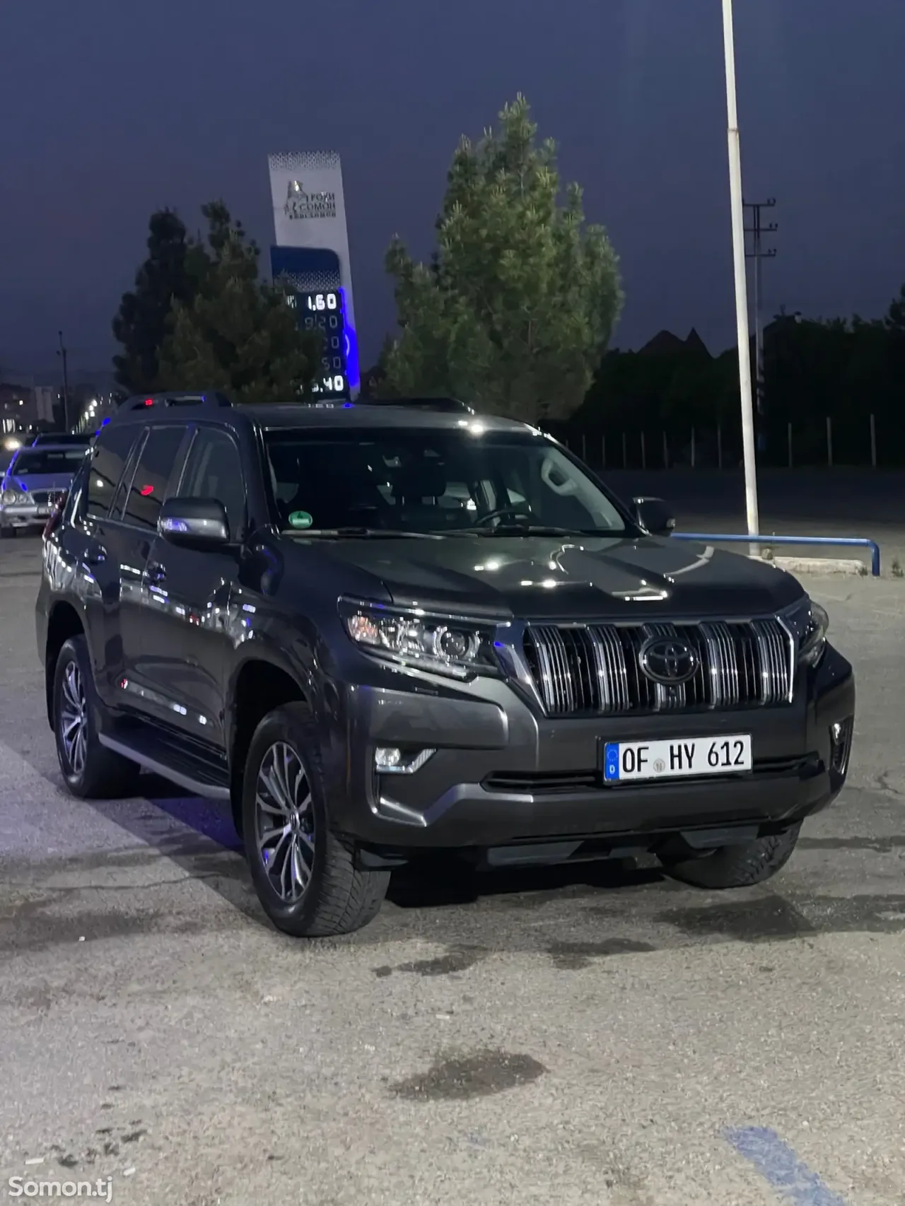 Toyota Land Cruiser Prado 2020 · 3.0 AT