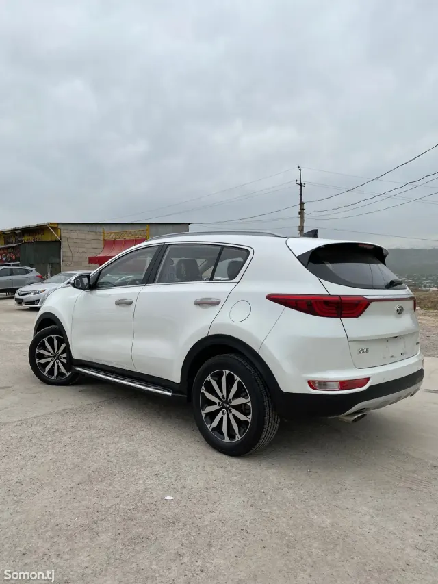 Kia Sportage 2016 · 2.0 CVT