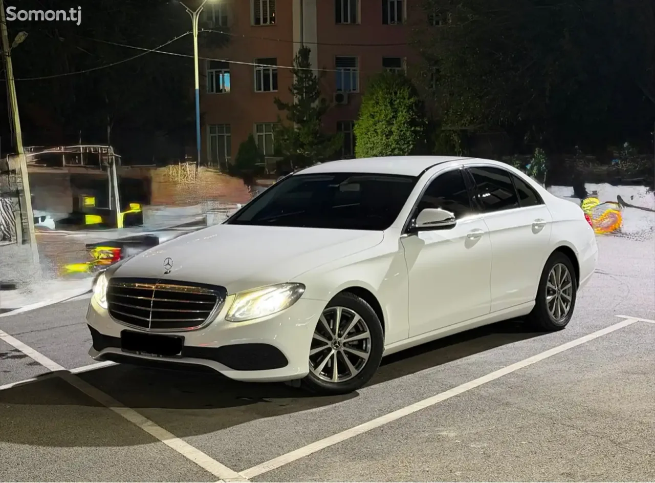 Mercedes-Benz E class 2019 · 2.0 AT