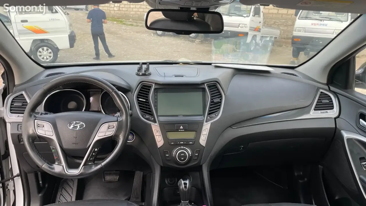 Hyundai Santa Fe 2014 · 2.4 AT
