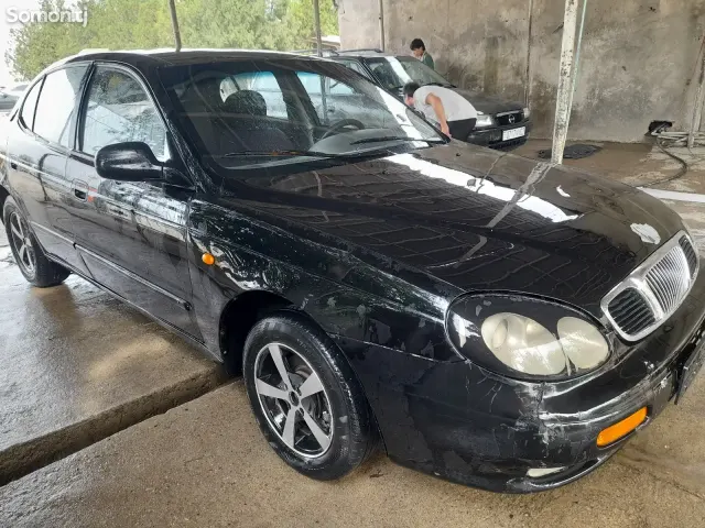 Daewoo Leganza 1997 · 1.8 MT