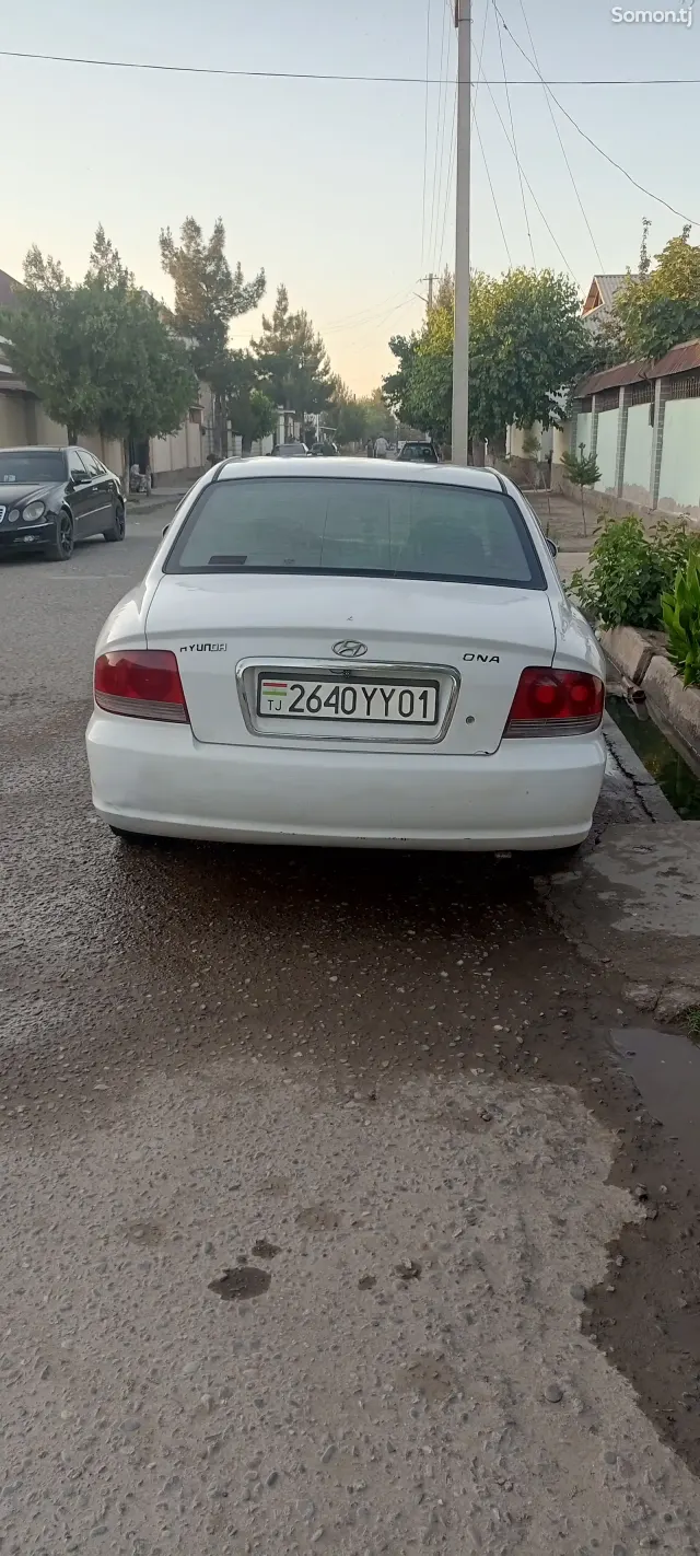 Hyundai Avante 2002 · 1.8 MT
