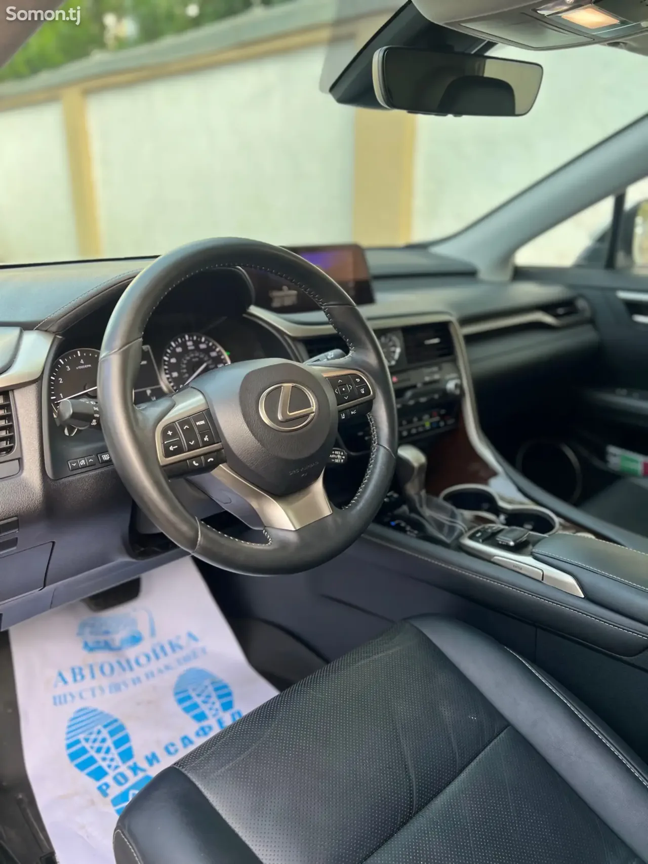 Lexus RX series 2017 · 3.5 AT