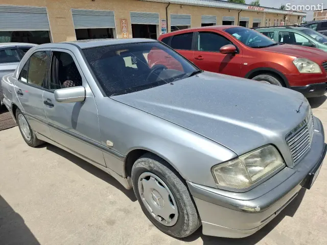 Mercedes-Benz C class 1998 · 1.8 AT
