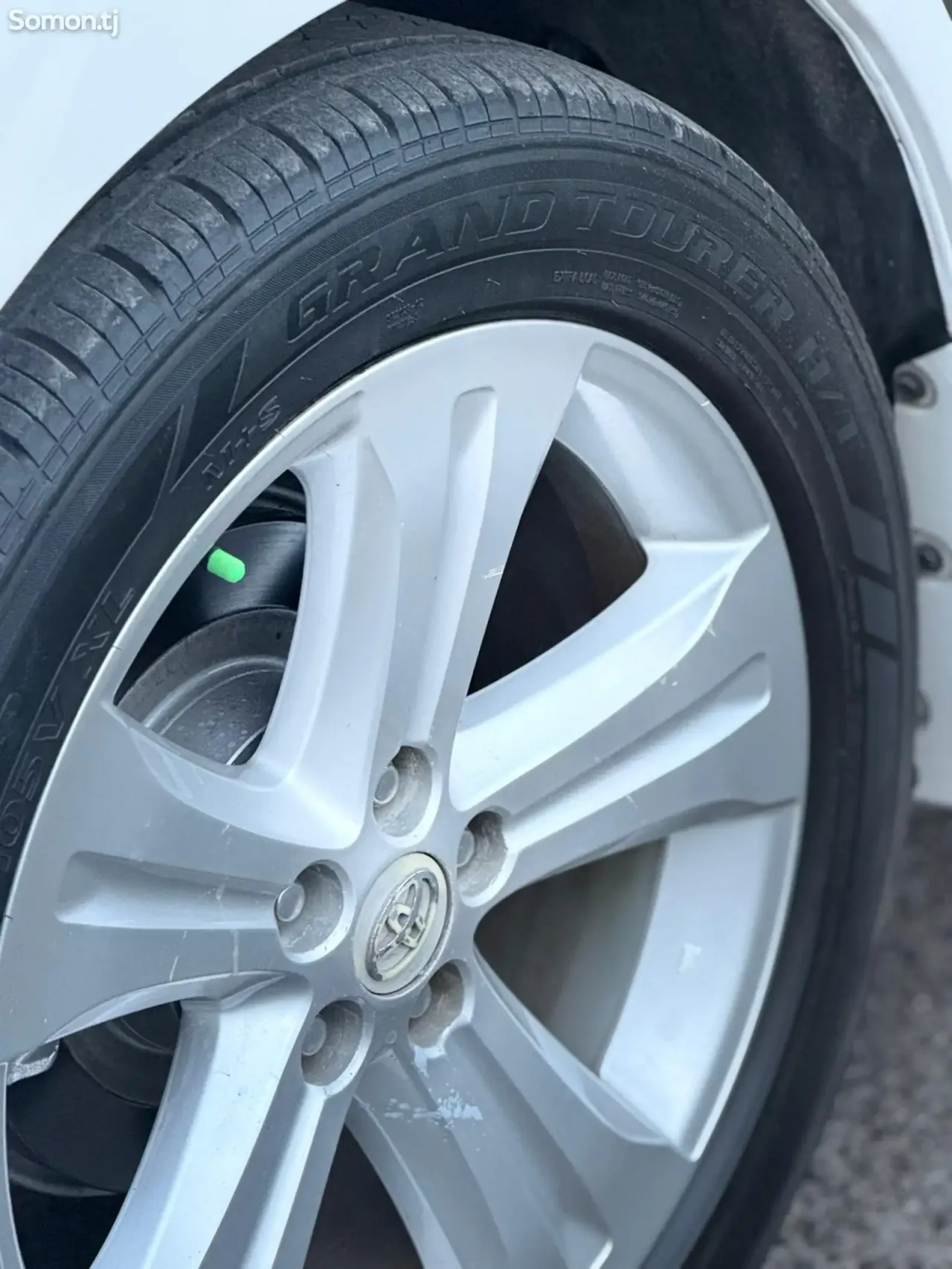 Toyota Vellfire 2016 · 2.5 AT