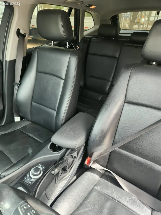 BMW X1 2016 · 2.0 AT