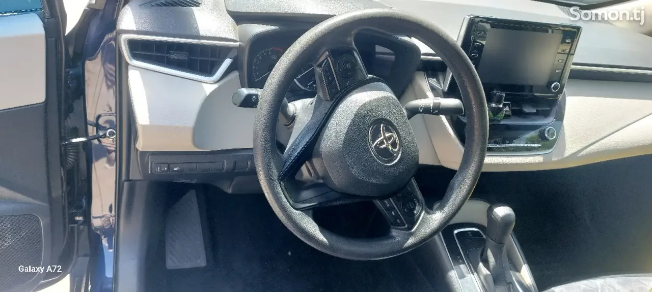 Toyota Corolla 2020 · 1.8 AT