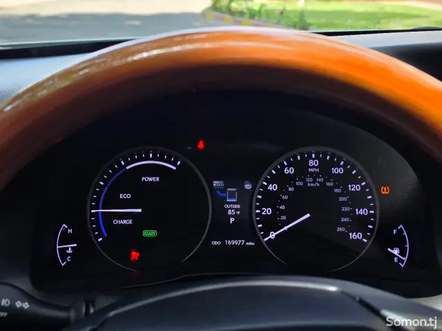 Lexus ES series 2015 · 2.5 AT