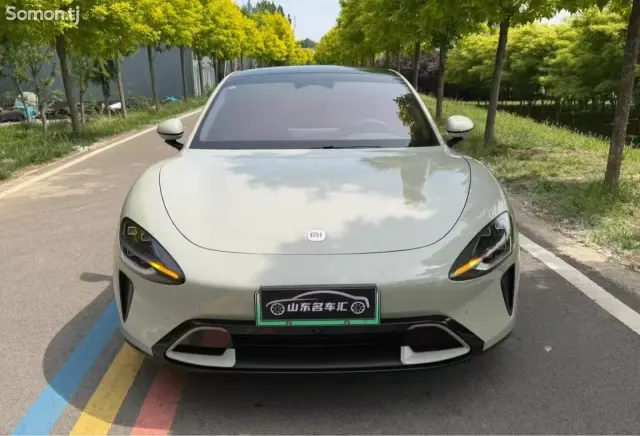 Xiaomi SU7 2025 · AT