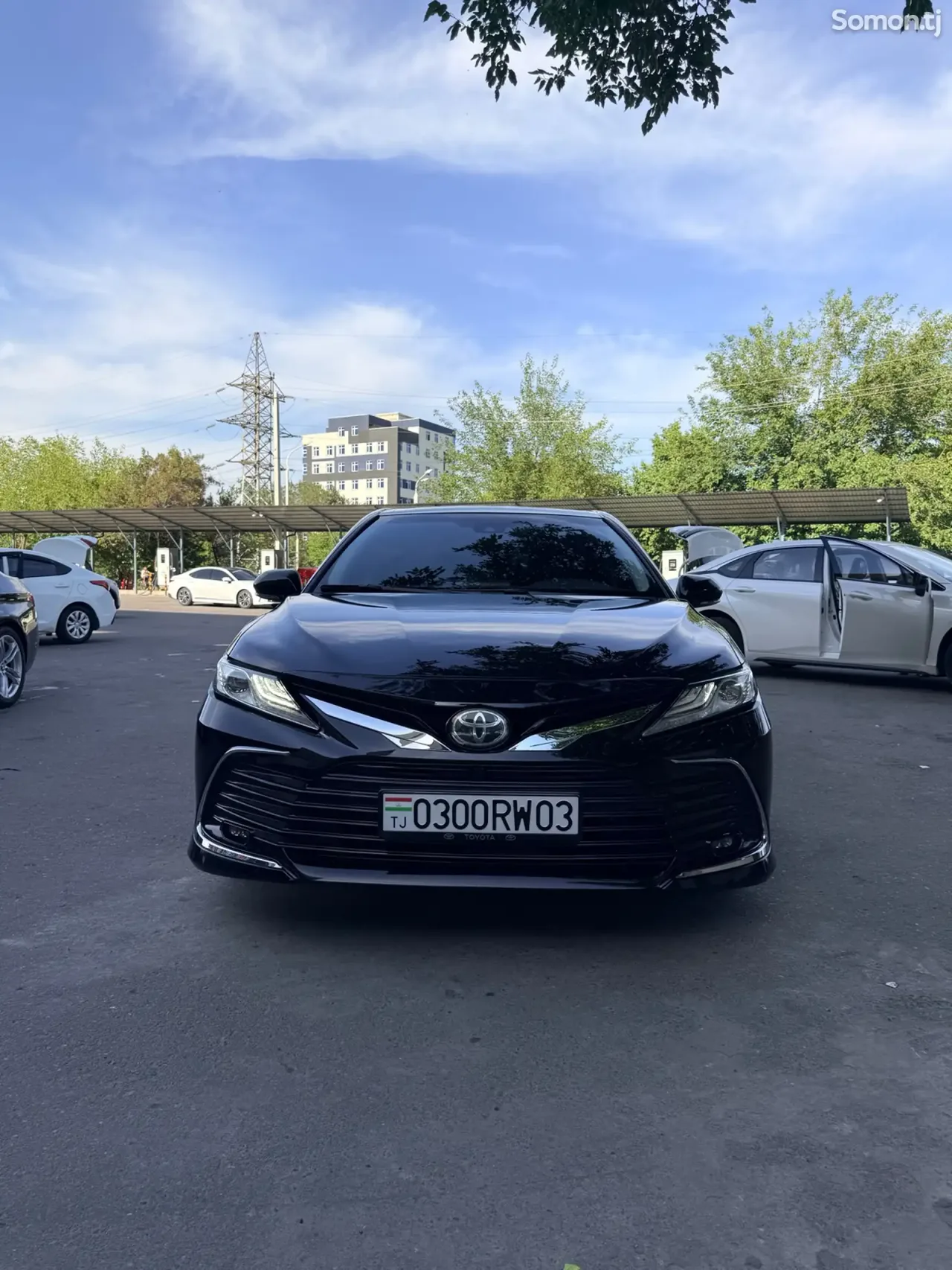 Toyota Camry 2018 · 2.5 AT