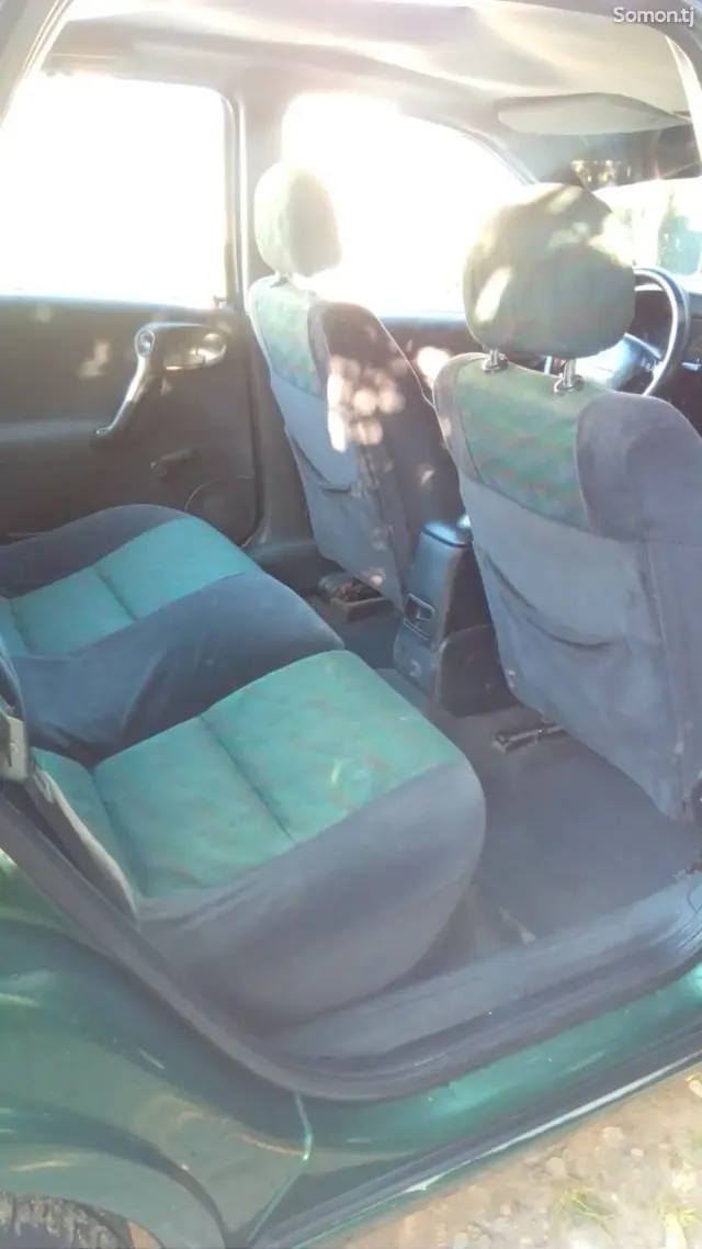 Opel Vectra B 1997 · 1.6 MT