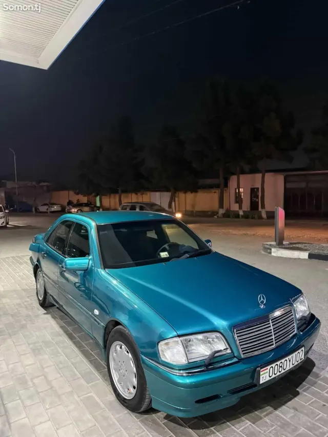 Mercedes-Benz C class 1999 · 1.8 MT